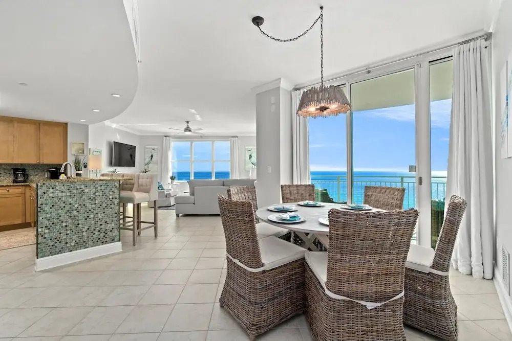 Luxury Beachfront Condo w/ 2 Balconies! Sleeps 8! Walk to Pier Park!