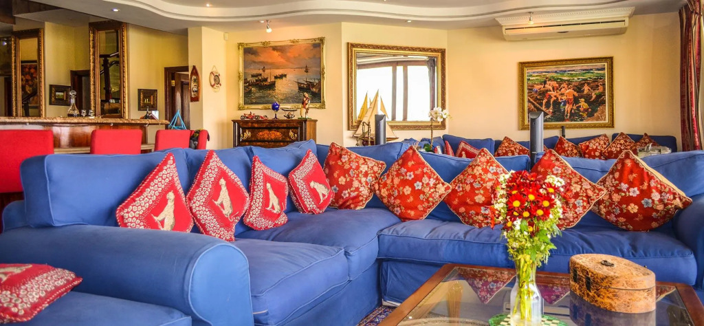 Kosmos Manor Guest House