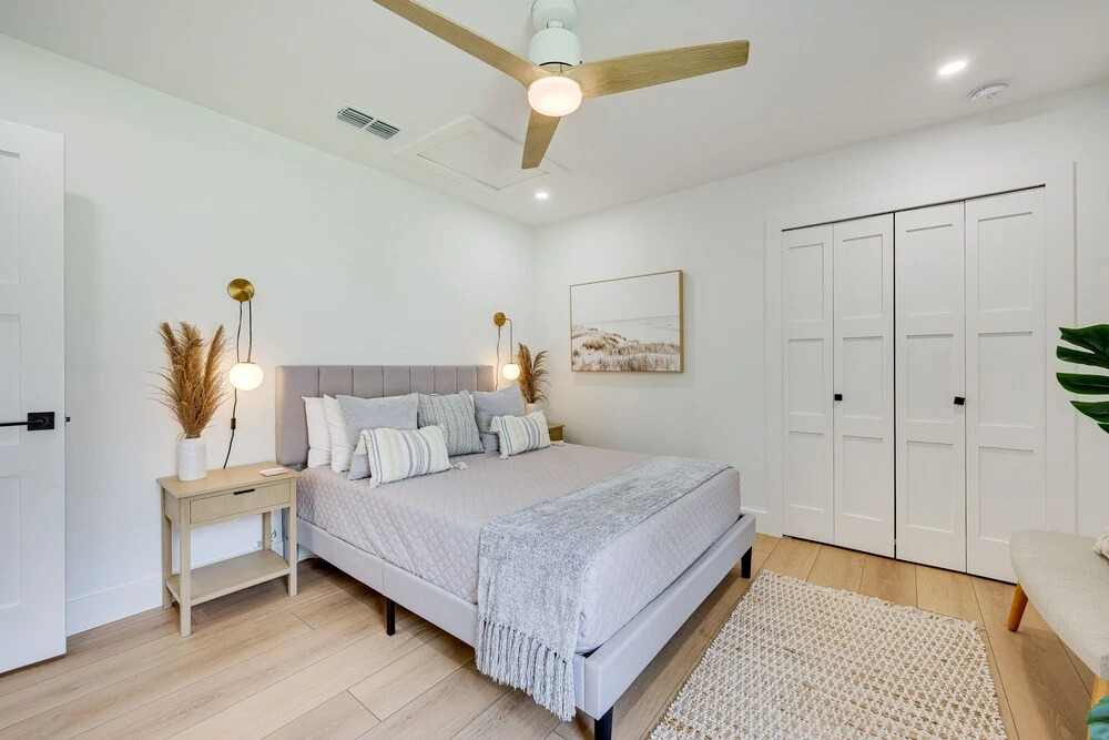 St Augustine Home w/ Patio - 1 Mi to Beaches!