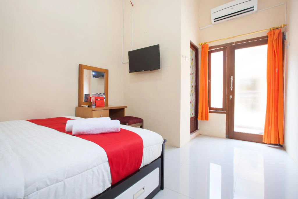 RedDoorz Syariah near UNTAG Banyuwangi
