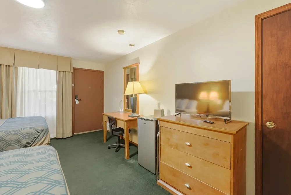 Patriot Stay Motel