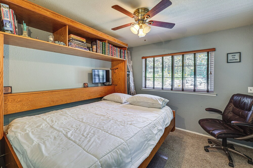 Large Yard & Fire Pit: Peaceful Arroyo Grande Home
