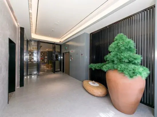 Sushi Light Luxury Hotel