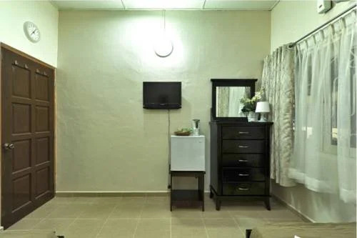 MCTravelodge Holiday Home