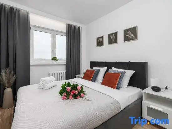 Lumina 3-room apartment with balcony