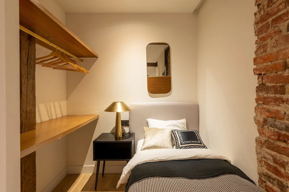Renovado y céntrico apartamento con AC