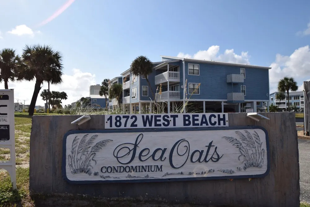 Sea Oats E104 2 Bedrooms 2 Bathrooms Condo