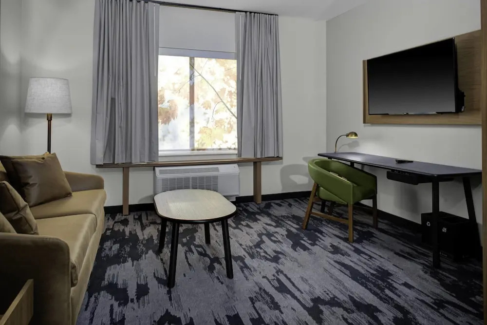 Fairfield Inn & Suites Roanoke Salem