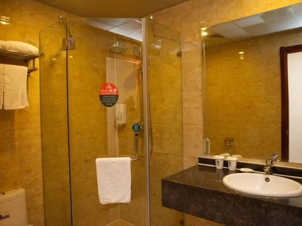 GreenTree Inn Hefei Qianshan Road Huangshan Road Hotel