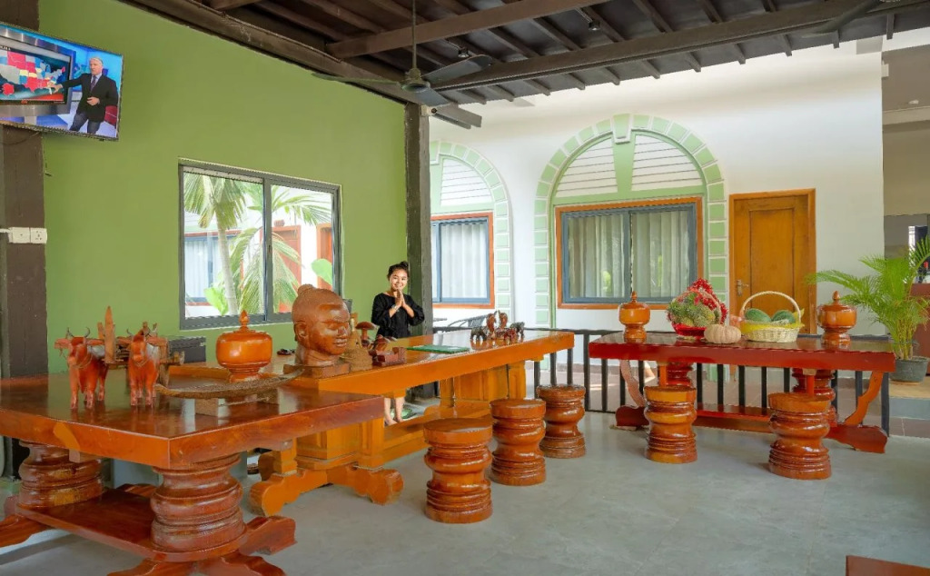 Reveal Angkor Hotel