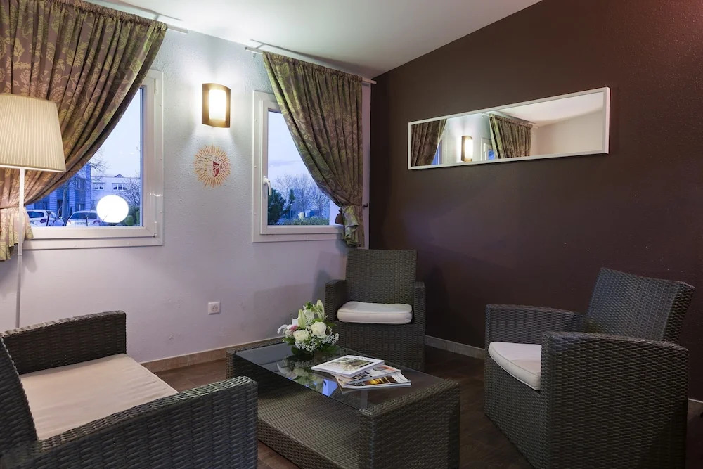 B&B HOTEL Strasbourg Aéroport
