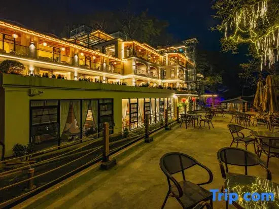 MoonlitNooksMistyNicheMildNook home stay facility (qingcheng mountain scenic area stores)