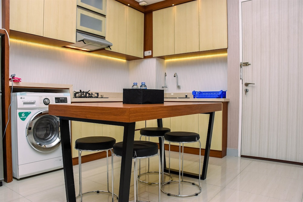 Spacious And Cozy 2Br Grand Kamala Lagoon Apartment
