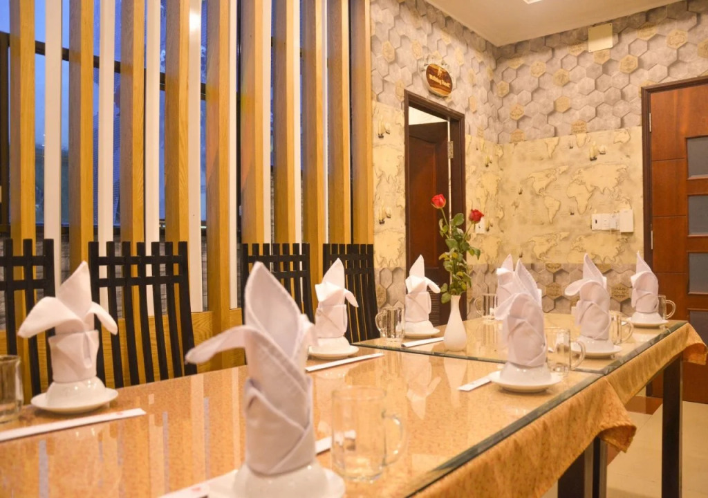 Bach Ma Hotel