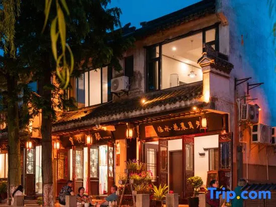 Zhouzhuang Linshui Huachenyuexi Homestay