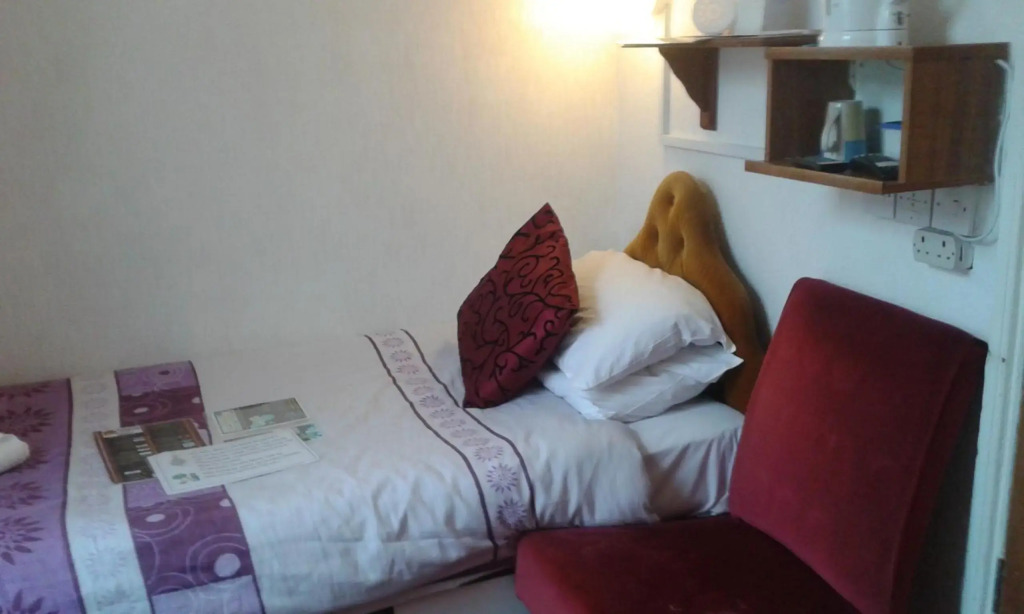 Jollies Hotel