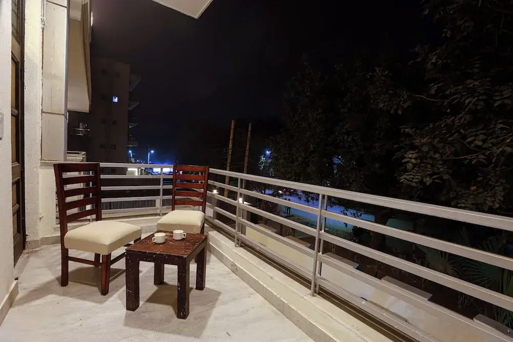 OPO Essential, Sector 21 Gurgaon
