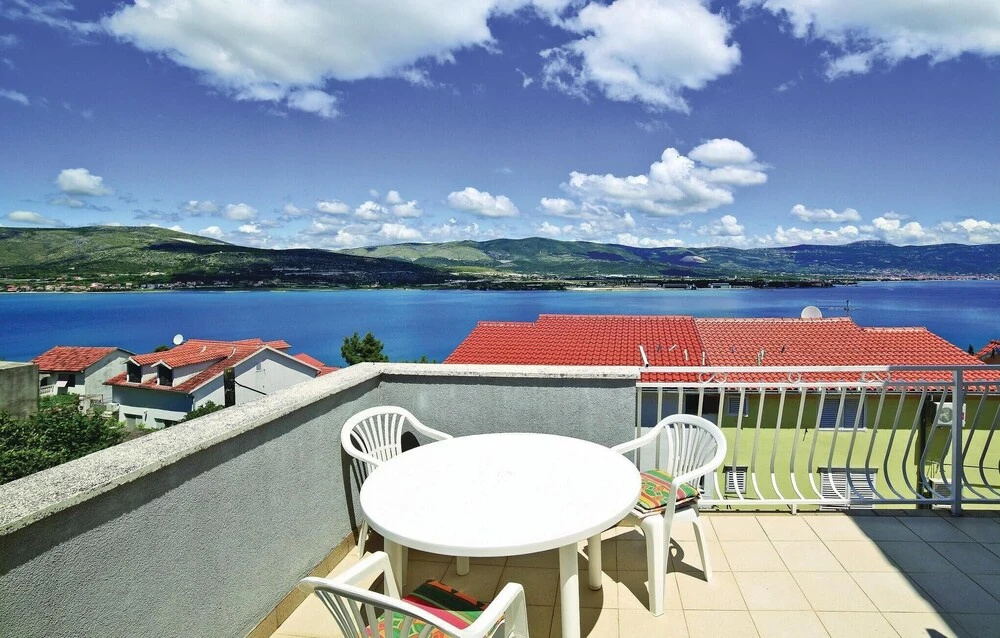 Awesome Home in Mastrinka With Wifi and 2 Bedrooms
