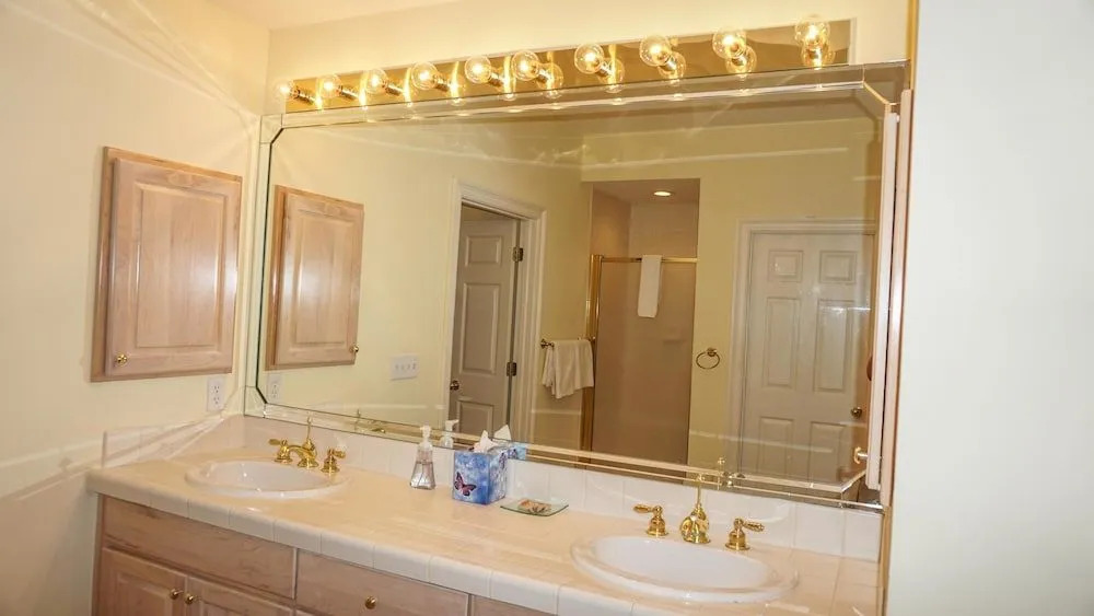 Captiva 3 Bedroom Apartment by BnD