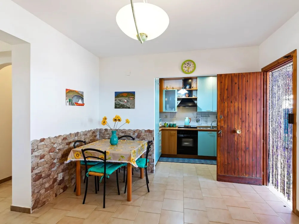 Lovely Villa in Messina near Sea Beach