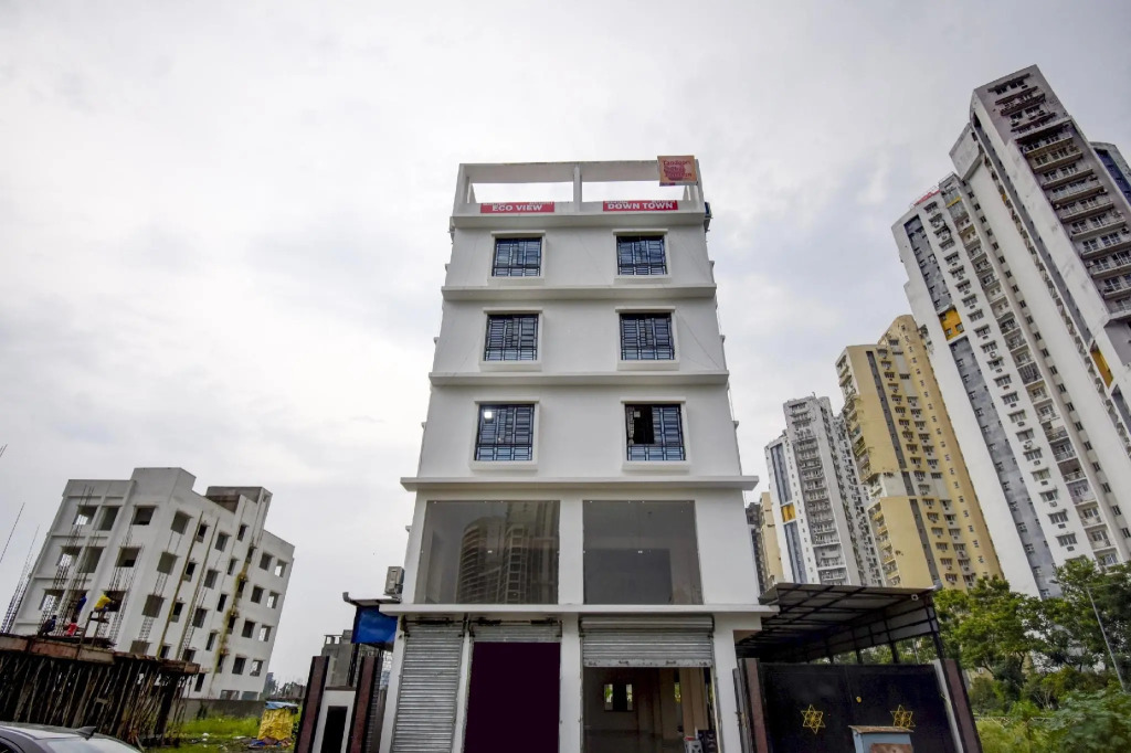 OYO Flagship 81406 Eco View Inn