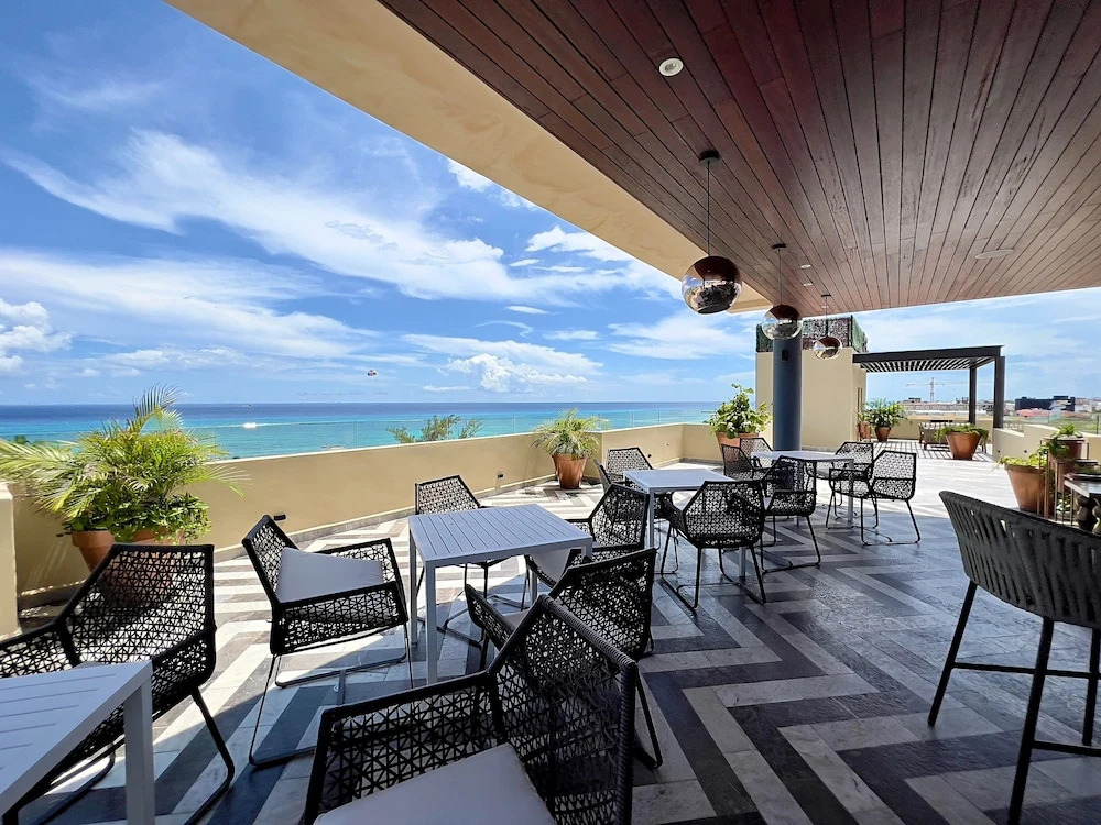 Centric condo by Casago