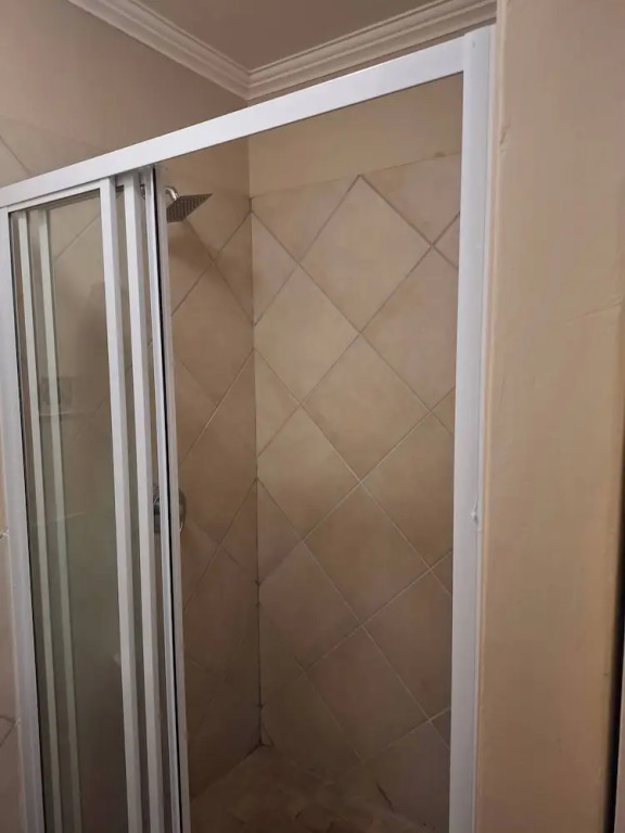 Serene 1-bedroom Apartment in Bloemfontein