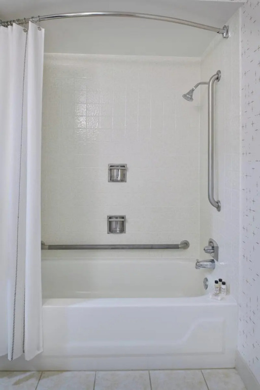 Delta Hotels by Marriott Detroit Novi