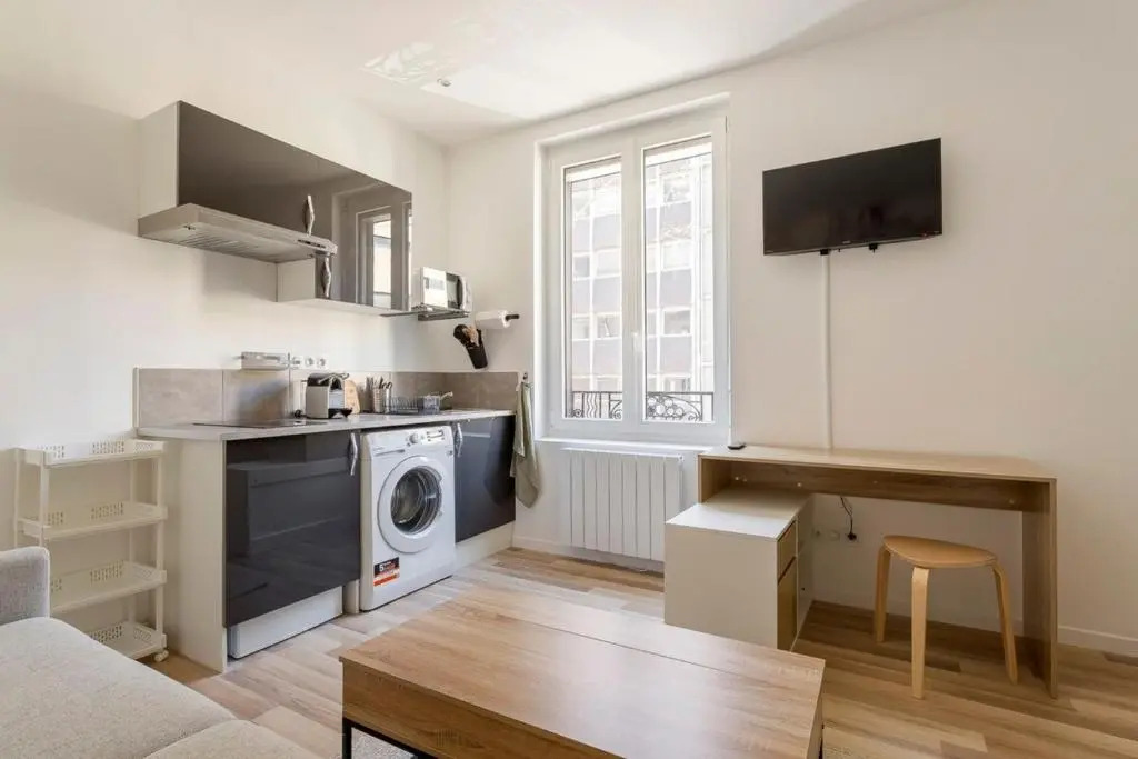 Studio Equipé Boulevard Stalingrad -2 personnes