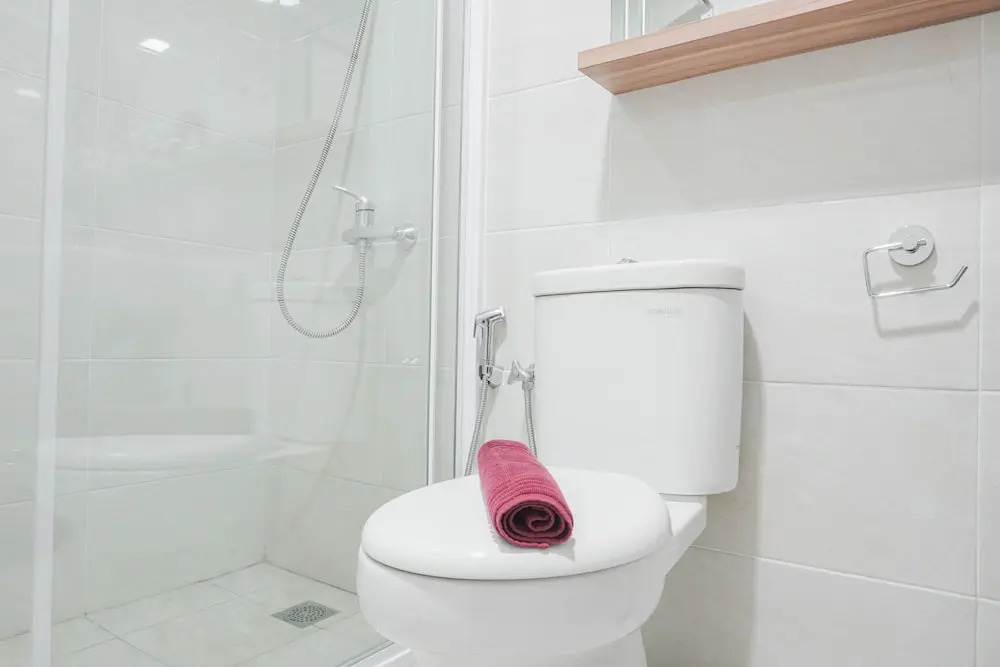 Minimalist And Cozy Stay 1Br Apartment At Mustika Golf Residence
