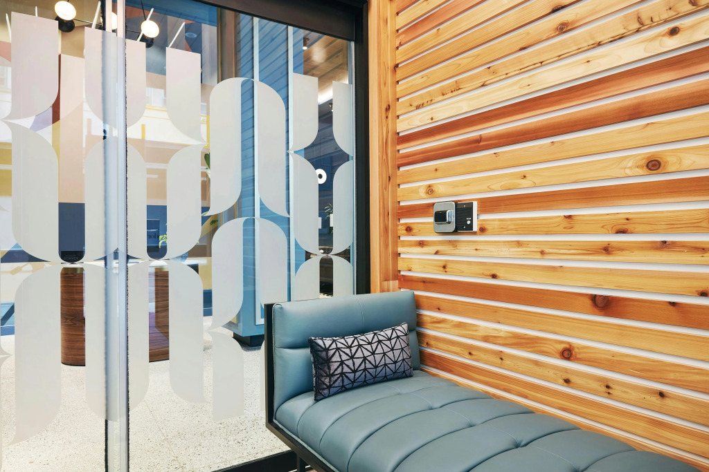 Kinley Cincinnati Downtown, a Tribute Portfolio Hotel