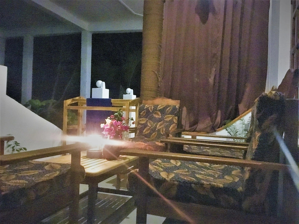 Cozy Bay