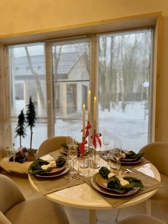 Дом Шелуха (Sheluha House) в дачном поселке Парфёнки 910