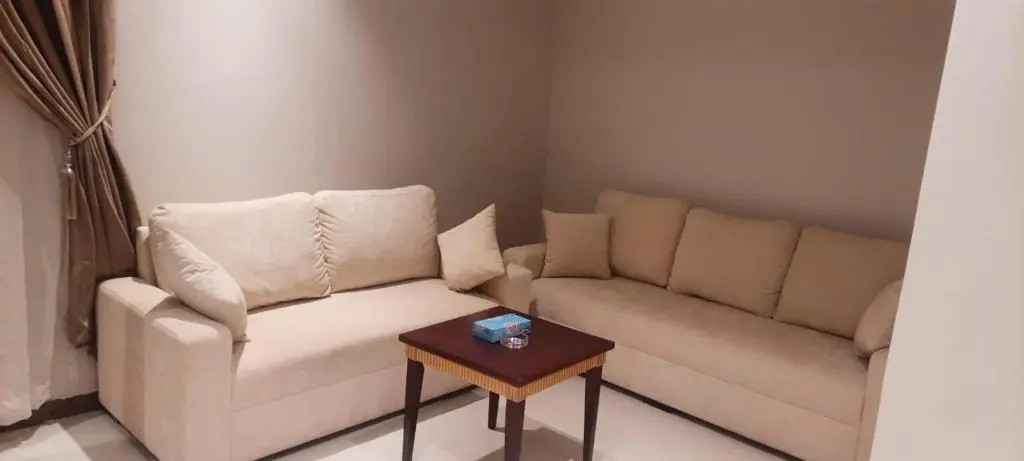 غرناطة للشقق المخدومة