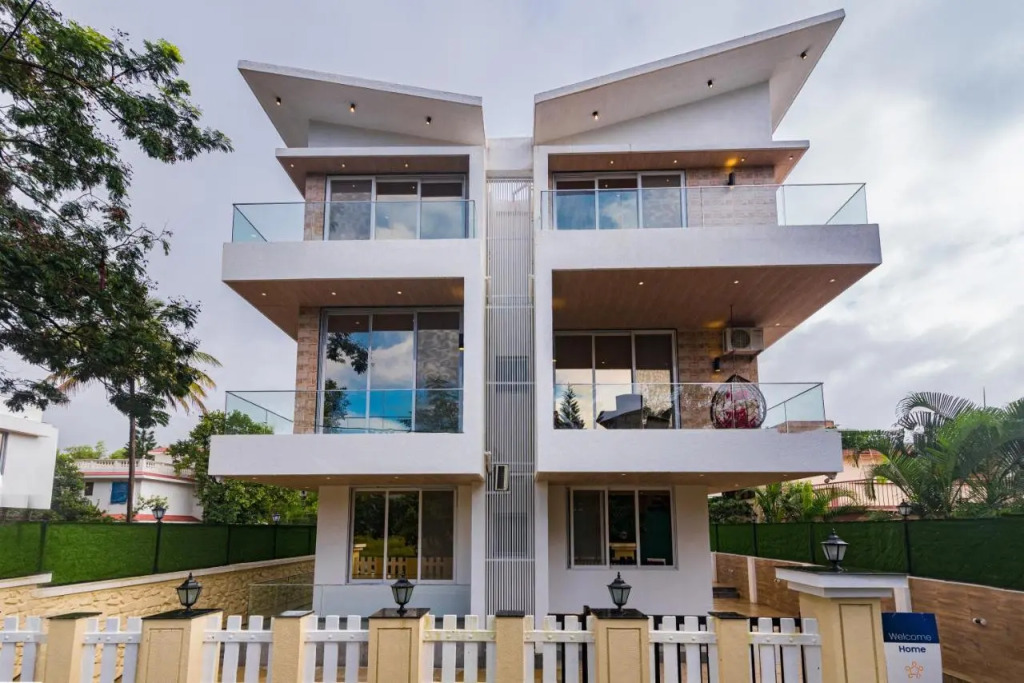 Saffronstays Le Reve Lonavala