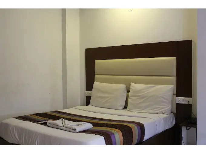 Hotel Opal Inn