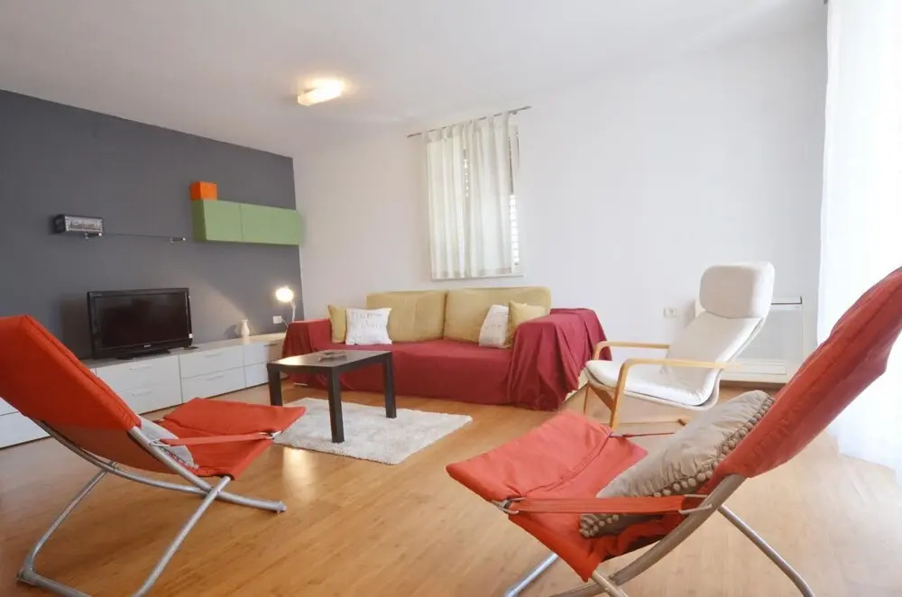 Maja in Rovinj With 2 Bedrooms and 1 Bathrooms