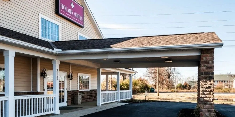 HolmeSuites Columbus Airport/DLA