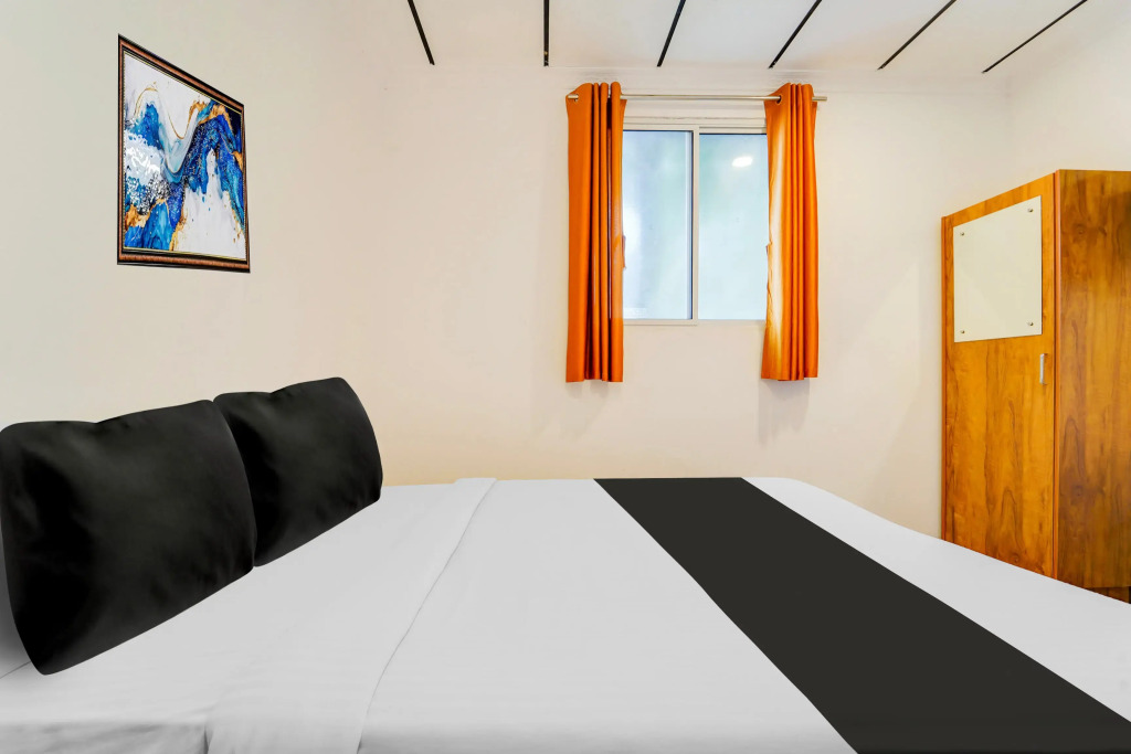 Capital O Vazhakkala Residency