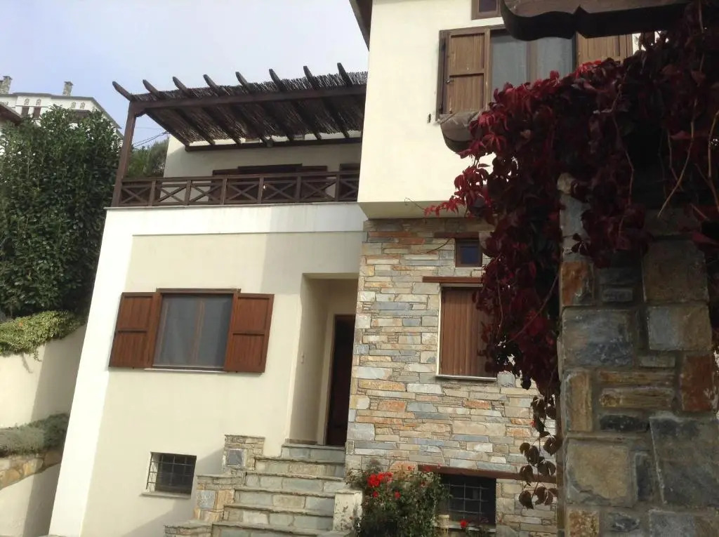 Pilion Stone House