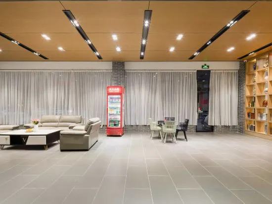New Ladbrokes Hotel (Hengzhou Avenue Jasmine Cultural Park)