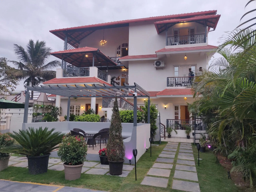 The Elegant homes