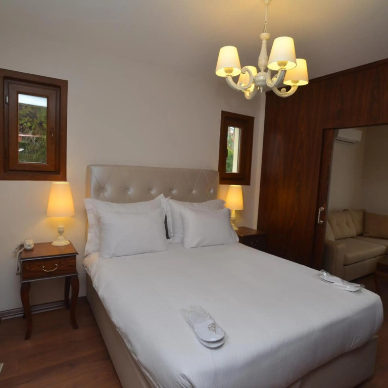 Motali Life Hotel