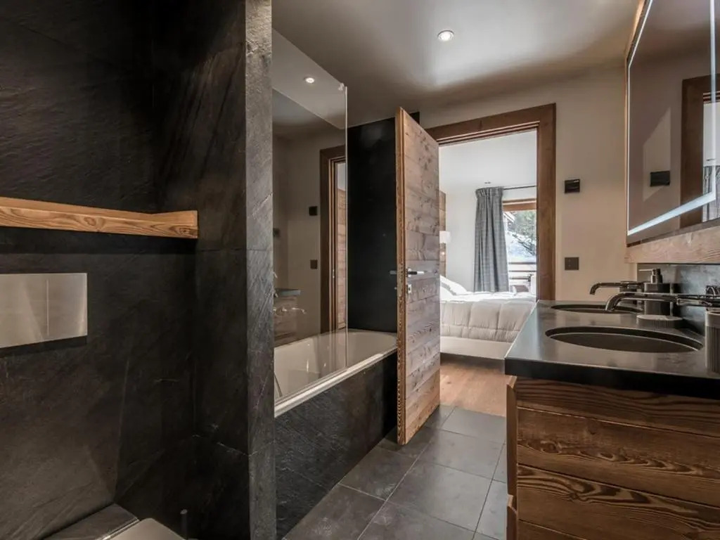 Appartement Méribel, 6 pièces, 12 personnes - FR-1-613-18