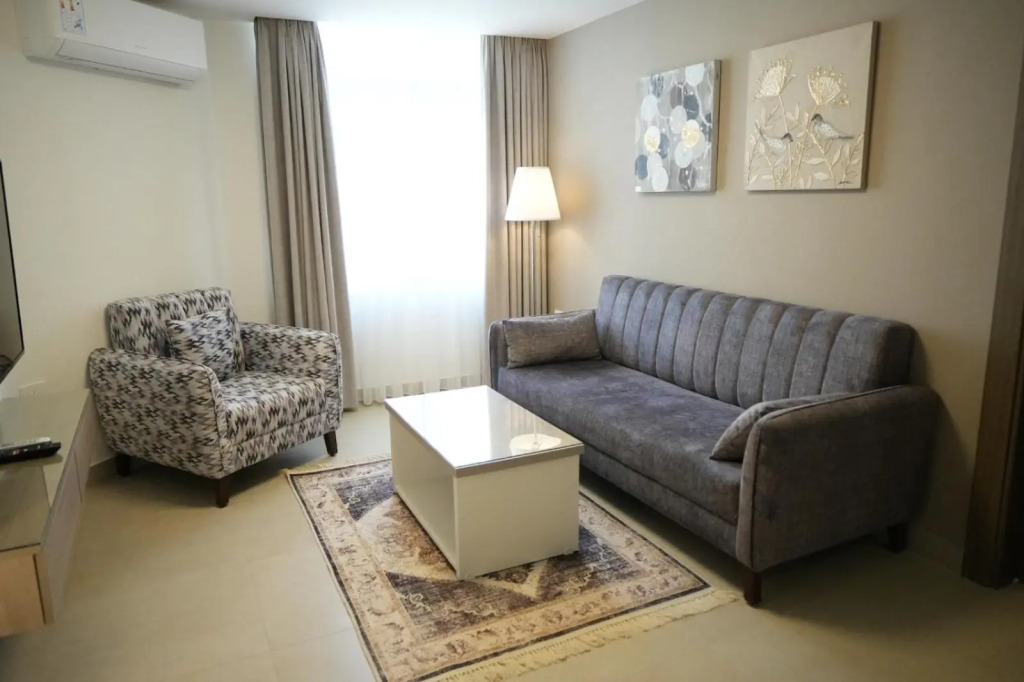 Red Carpet Hotel & Suites
