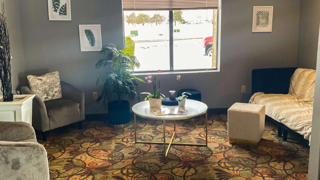 Magnuson Hotel Lincoln Airport