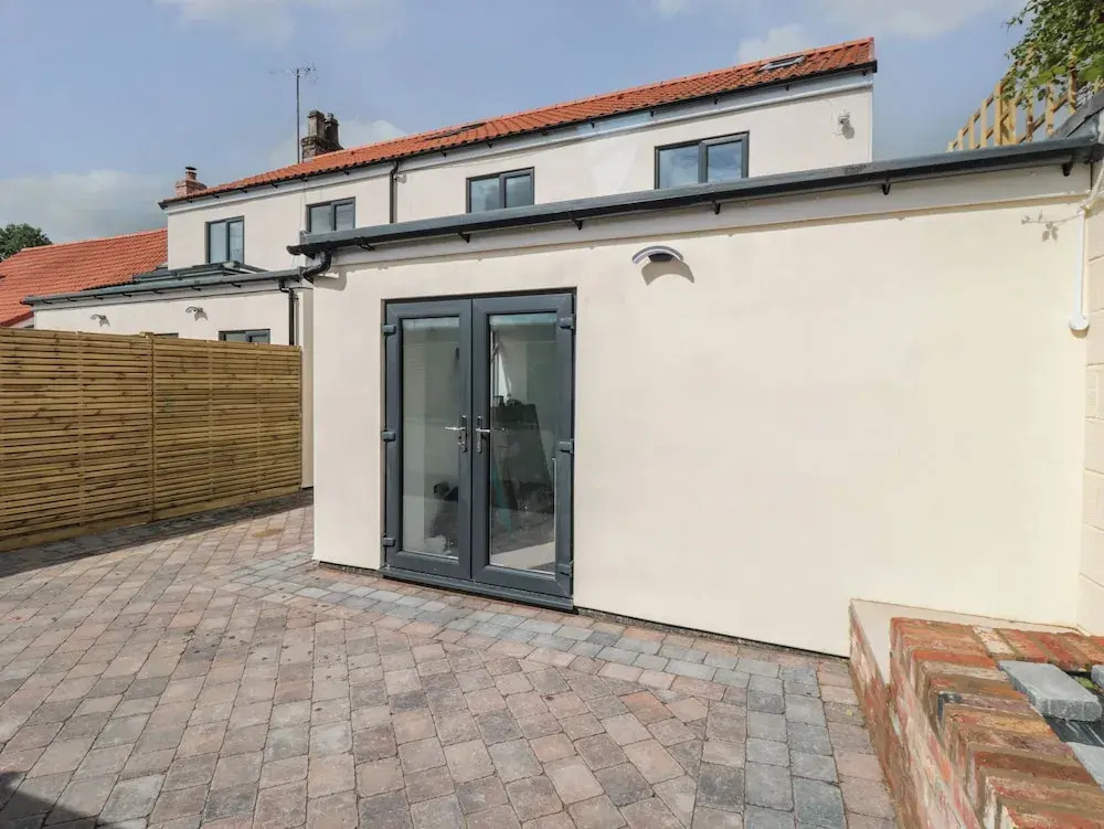 2 Staveley Cottages