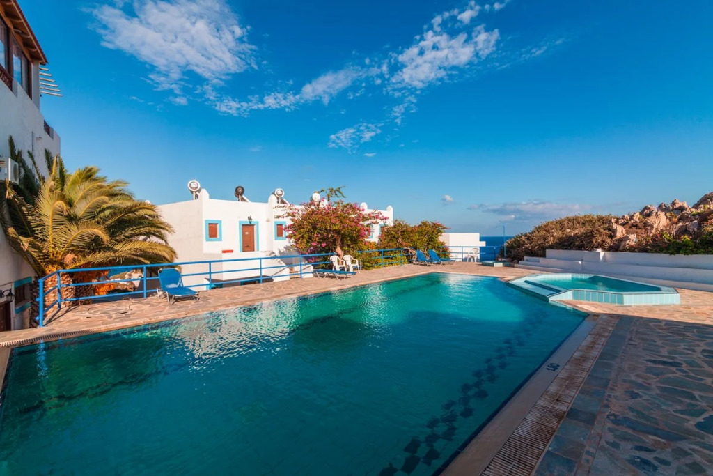 Albatros Hotel