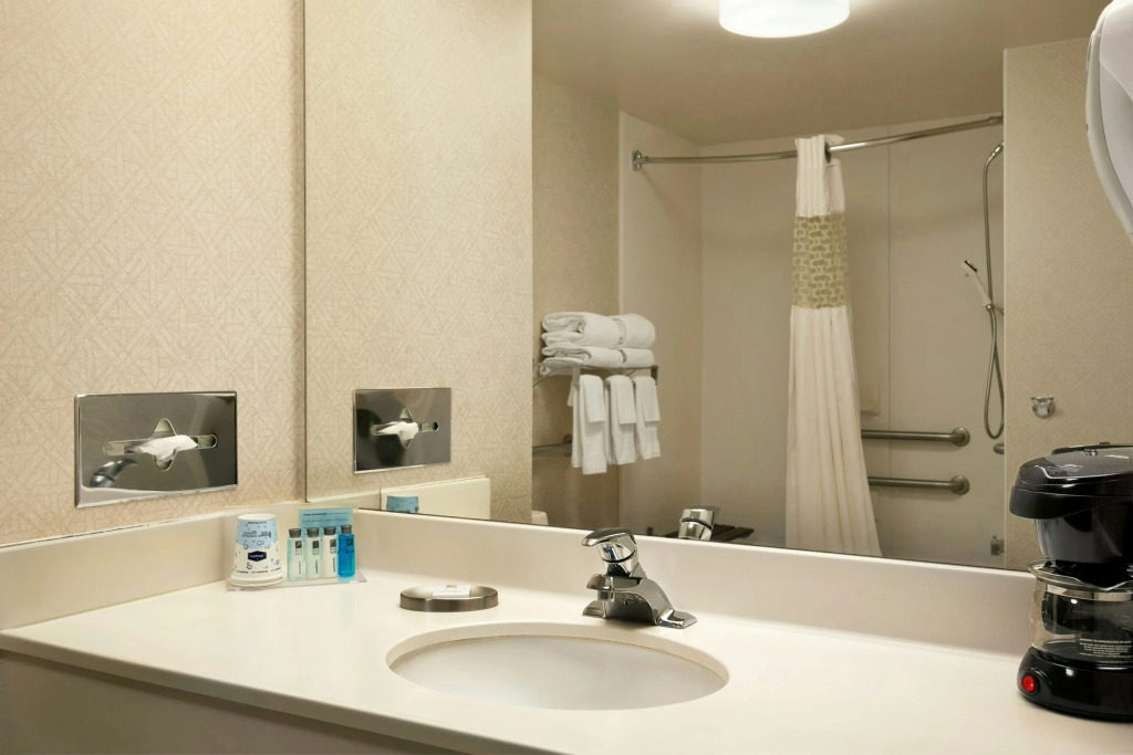 Hampton Inn Bedford