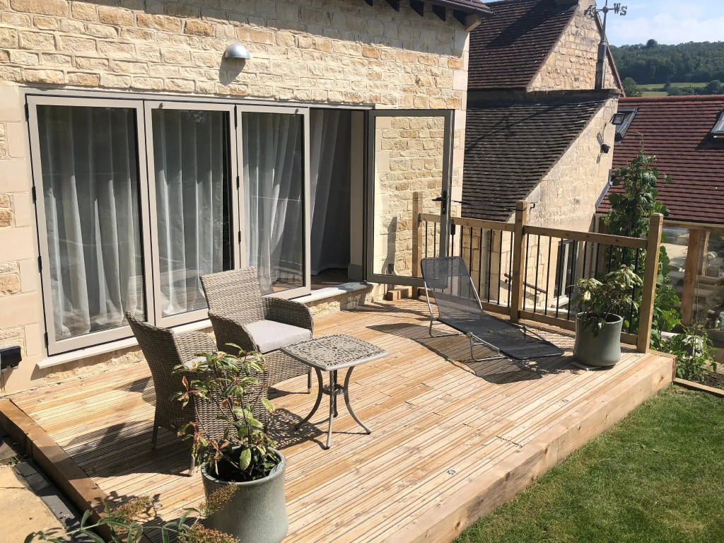 Cotswold Lodge